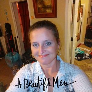 Meet your Posher, Joanie